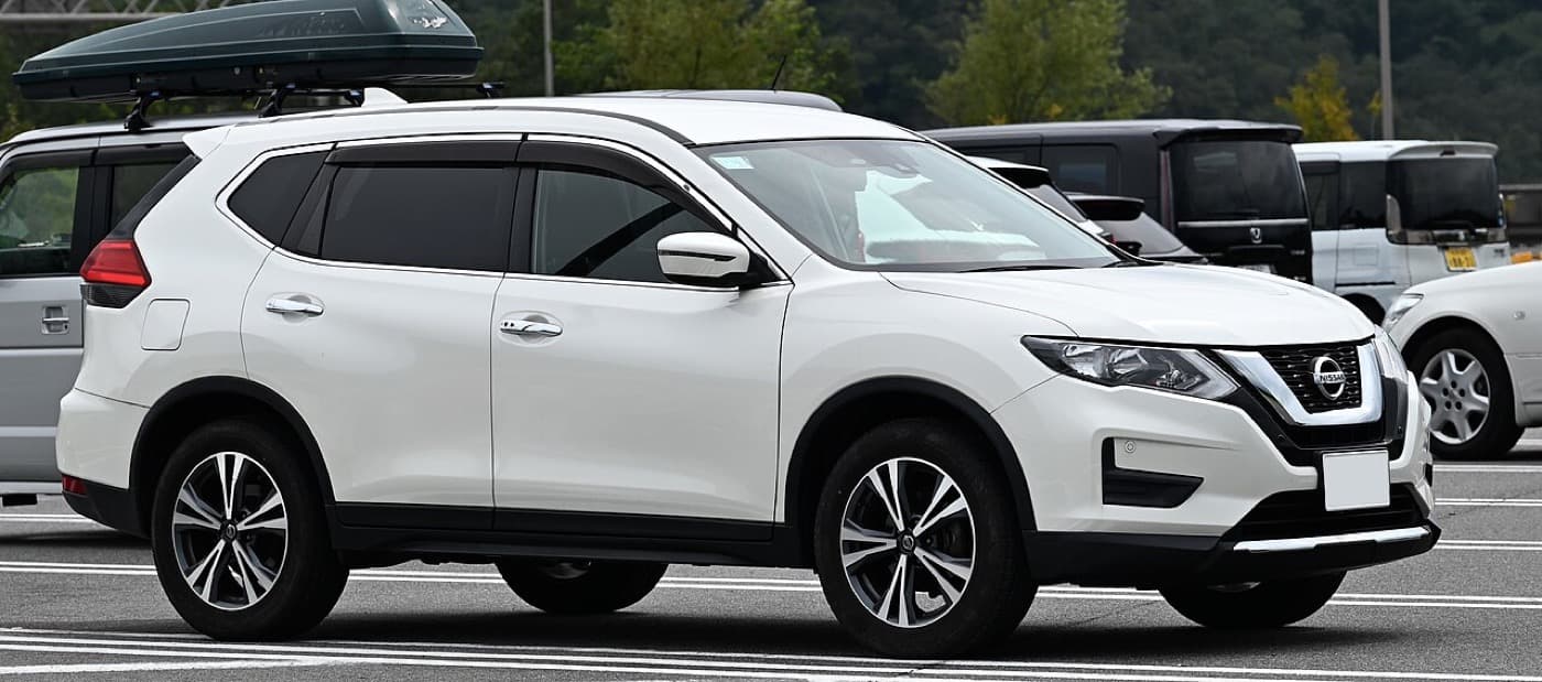 Nissan X-Trail photo 1